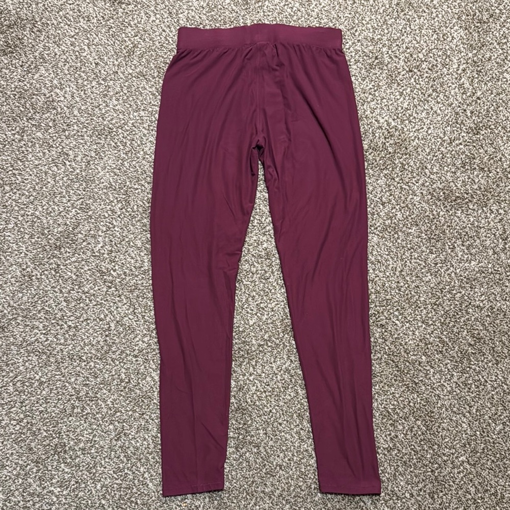 Womens medium Maurice’s Maroon Leggings - Picture 5 of 5